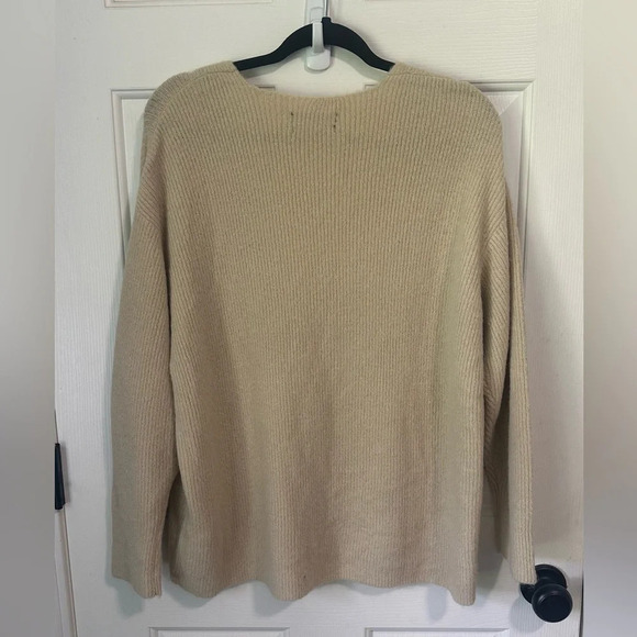 NWT Something Navy V-Neck Slouchy Pullover. Size XS. - Picture 4 of 6